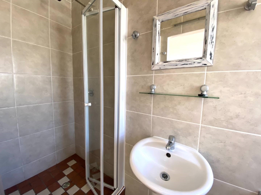 7 Bedroom Property for Sale in Myburgh Park Western Cape